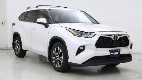 TOYOTA HIGHLANDER 2022 5TDGZRBH8NS571672 image