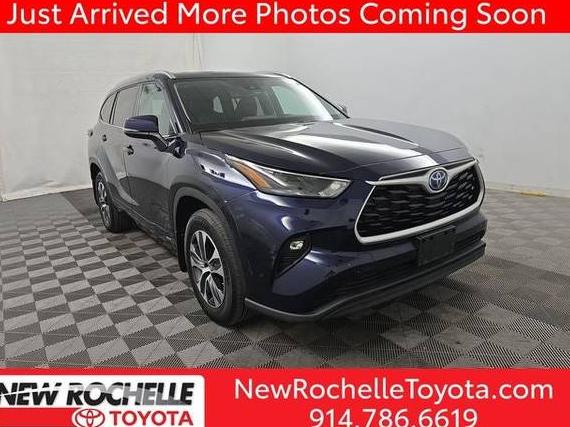 TOYOTA HIGHLANDER 2022 5TDGBRCH3NS559691 image