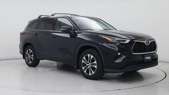TOYOTA HIGHLANDER 2022 5TDHZRBH7NS580707 image