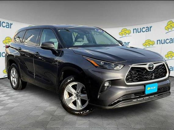 TOYOTA HIGHLANDER 2022 5TDBZRBH2NS576845 image TOYOTA HIGHLANDER 2022 5TDBZRBH2NS576845 image