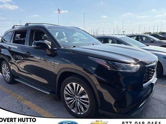 TOYOTA HIGHLANDER 2022 5TDFZRAHXNS132227 image