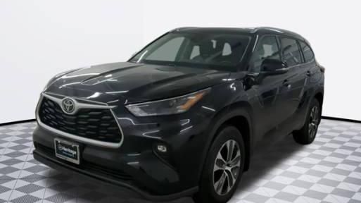 TOYOTA HIGHLANDER 2022 5TDGZRBH8NS585961 image