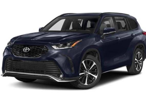 TOYOTA HIGHLANDER 2022 5TDHZRAHXNS134651 image