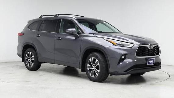 TOYOTA HIGHLANDER 2022 5TDGZRBH6NS587157 image