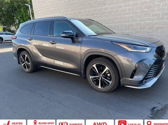 TOYOTA HIGHLANDER 2022 5TDJZRBHXNS212457 image