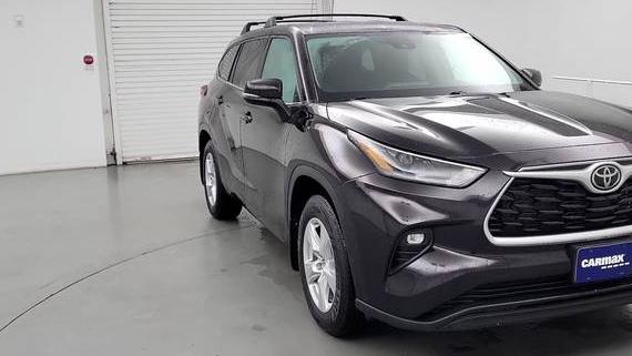 TOYOTA HIGHLANDER 2022 5TDBZRBH5NS238856 image