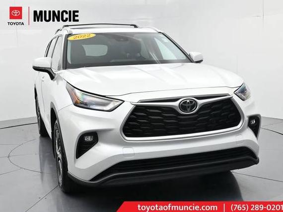 TOYOTA HIGHLANDER 2022 5TDGZRBH7NS588236 image TOYOTA HIGHLANDER 2022 5TDGZRBH7NS588236 image