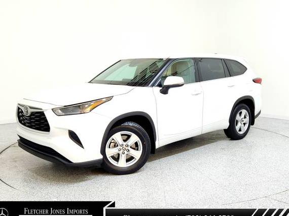 TOYOTA HIGHLANDER 2022 5TDCZRAH0NS557944 image