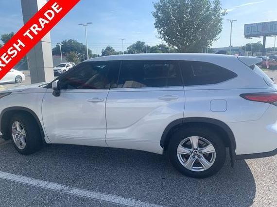 TOYOTA HIGHLANDER 2022 5TDZARAH0NS515517 image