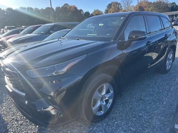 TOYOTA HIGHLANDER 2022 5TDBZRBH4NS250772 image TOYOTA HIGHLANDER 2022 5TDBZRBH4NS250772 image