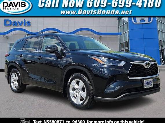 TOYOTA HIGHLANDER 2022 5TDCZRBH6NS580871 image