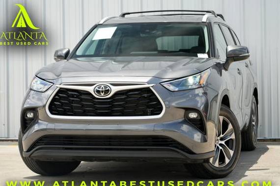 TOYOTA HIGHLANDER 2022 5TDGZRAH1NS559784 image