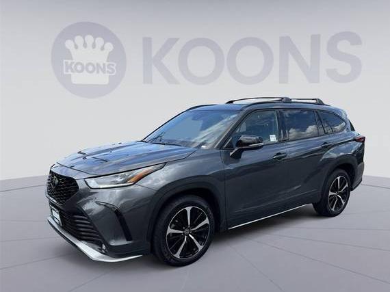 TOYOTA HIGHLANDER 2022 5TDLZRBH6NS247330 image