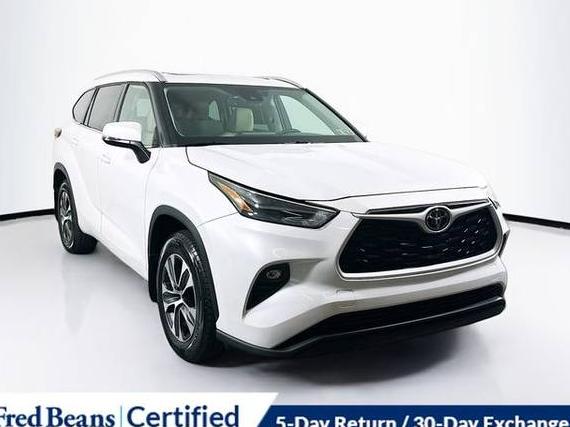 TOYOTA HIGHLANDER 2022 5TDGZRBHXNS568742 image TOYOTA HIGHLANDER 2022 5TDGZRBHXNS568742 image