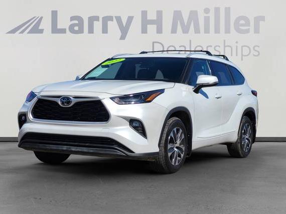 TOYOTA HIGHLANDER 2022 5TDHZRBH7NS241722 image