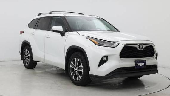 TOYOTA HIGHLANDER 2022 5TDHZRAH4NS135181 image