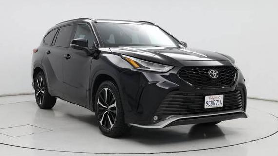 TOYOTA HIGHLANDER 2022 5TDLZRBHXNS163690 image