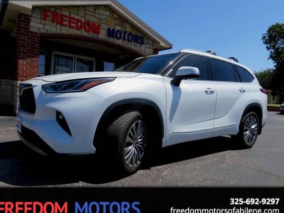 TOYOTA HIGHLANDER 2022 5TDFZRBH7NS174689 image