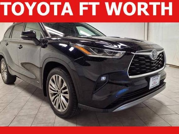 TOYOTA HIGHLANDER 2022 5TDEBRCH5NS095827 image