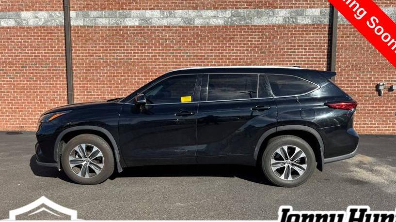 TOYOTA HIGHLANDER 2022 5TDGZRBH7NS203824 image