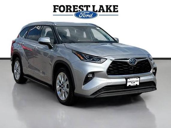 TOYOTA HIGHLANDER 2022 5TDXBRCH2NS551792 image TOYOTA HIGHLANDER 2022 5TDXBRCH2NS551792 image