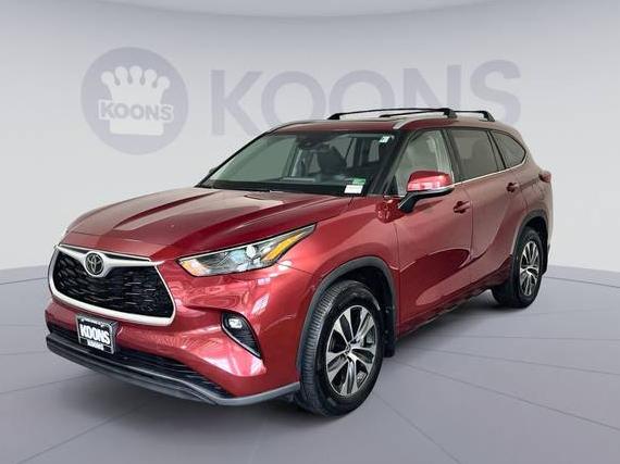 TOYOTA HIGHLANDER 2022 5TDGZRBH2NS221101 image