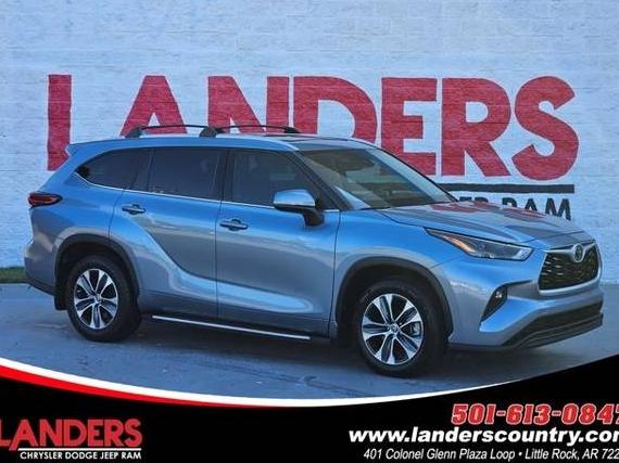 TOYOTA HIGHLANDER 2022 5TDGZRAH3NS120389 image TOYOTA HIGHLANDER 2022 5TDGZRAH3NS120389 image
