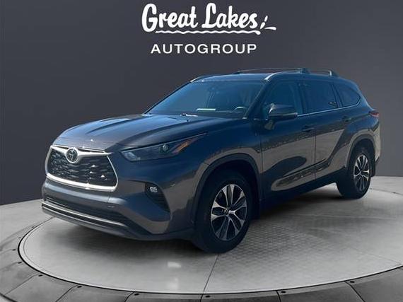 TOYOTA HIGHLANDER 2022 5TDGZRBH6NS569709 image TOYOTA HIGHLANDER 2022 5TDGZRBH6NS569709 image