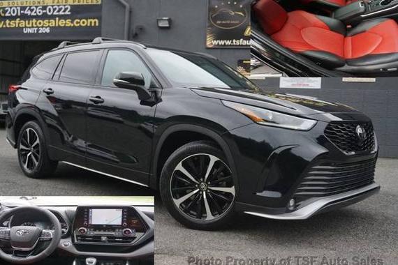 TOYOTA HIGHLANDER 2022 5TDJZRBH8NS216751 image
