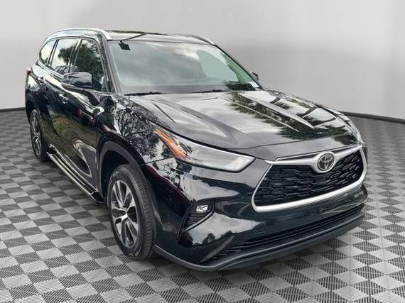 TOYOTA HIGHLANDER 2022 5TDGZRAH0NS540563 image TOYOTA HIGHLANDER 2022 5TDGZRAH0NS540563 image