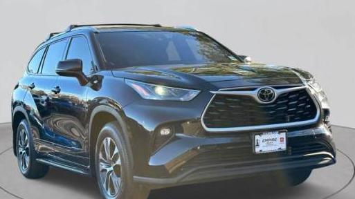 TOYOTA HIGHLANDER 2022 5TDHZRBHXNS220699 image