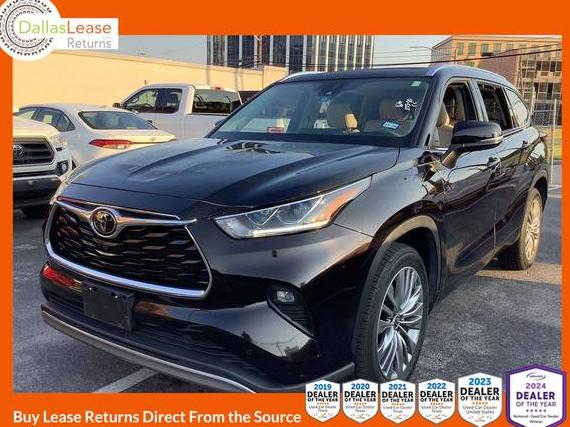 TOYOTA HIGHLANDER 2022 5TDFZRAH2NS100050 image