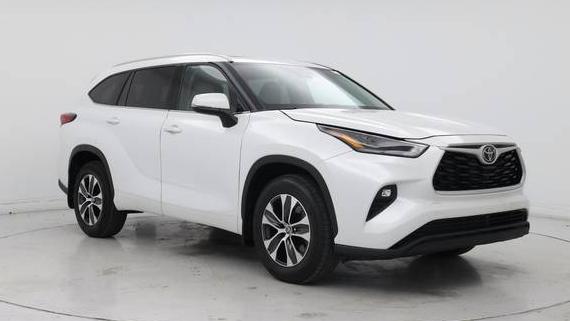 TOYOTA HIGHLANDER 2022 5TDGZRBH5NS582158 image