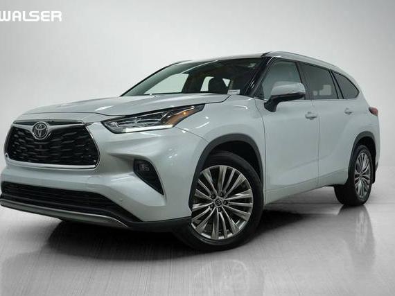 TOYOTA HIGHLANDER 2022 5TDFZRBH4NS201833 image