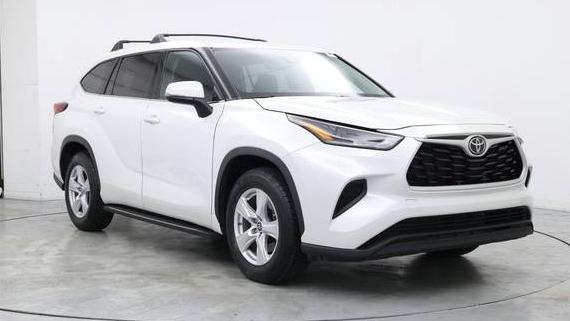 TOYOTA HIGHLANDER 2022 5TDCZRAH5NS555218 image