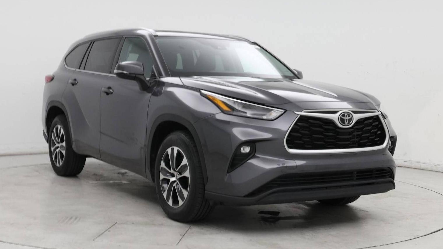 TOYOTA HIGHLANDER 2022 5TDGZRAH7NS100002 image