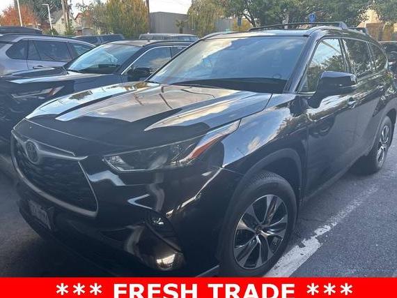 TOYOTA HIGHLANDER 2022 5TDGZRBH7NS222258 image TOYOTA HIGHLANDER 2022 5TDGZRBH7NS222258 image