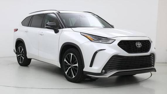 TOYOTA HIGHLANDER 2022 5TDLZRAH6NS133183 image