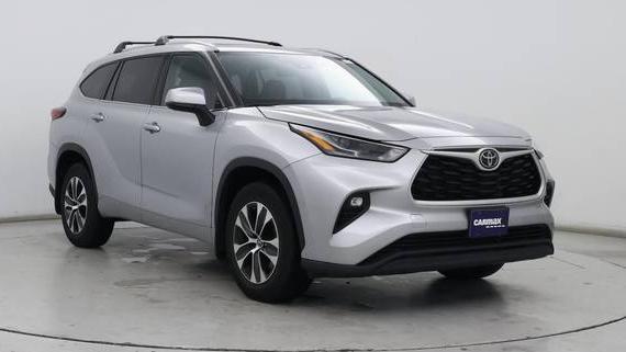 TOYOTA HIGHLANDER 2022 5TDGZRBH5NS582418 image