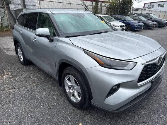 TOYOTA HIGHLANDER 2022 5TDBZRBH4NS229047 image TOYOTA HIGHLANDER 2022 5TDBZRBH4NS229047 image