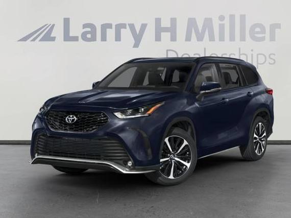 TOYOTA HIGHLANDER 2022 5TDHZRBH8NS252485 image