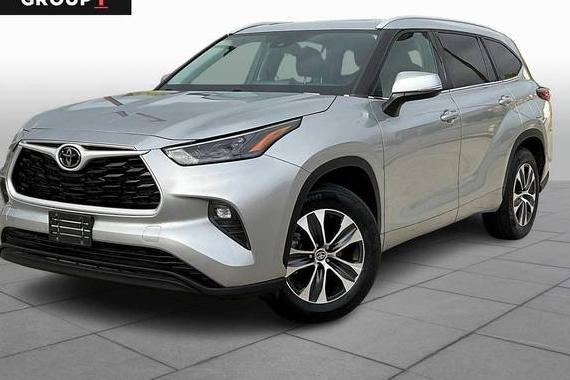 TOYOTA HIGHLANDER 2022 5TDGZRAH3NS553145 image