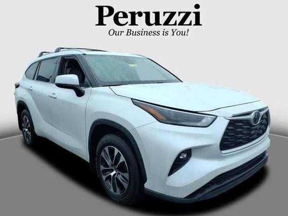 TOYOTA HIGHLANDER 2022 5TDGZRBH2NS191386 image TOYOTA HIGHLANDER 2022 5TDGZRBH2NS191386 image