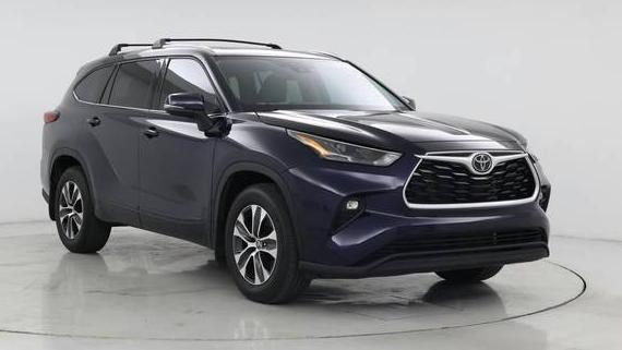 TOYOTA HIGHLANDER 2022 5TDHZRAH5NS555399 image TOYOTA HIGHLANDER 2022 5TDHZRAH5NS555399 image
