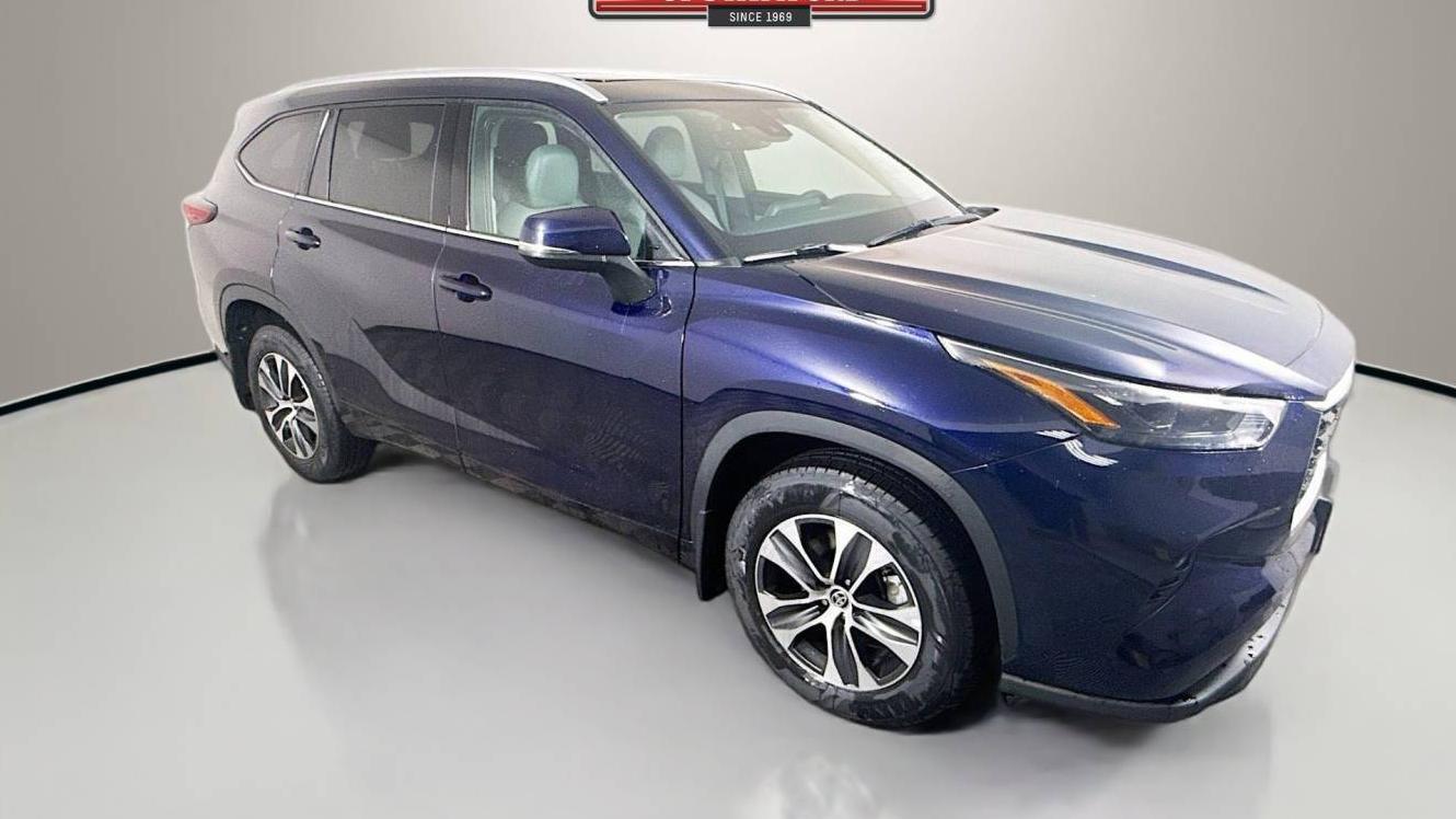 TOYOTA HIGHLANDER 2022 5TDGZRBH3NS194748 image