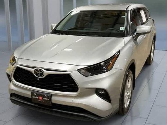 TOYOTA HIGHLANDER 2022 5TDBZRBH9NS569147 image