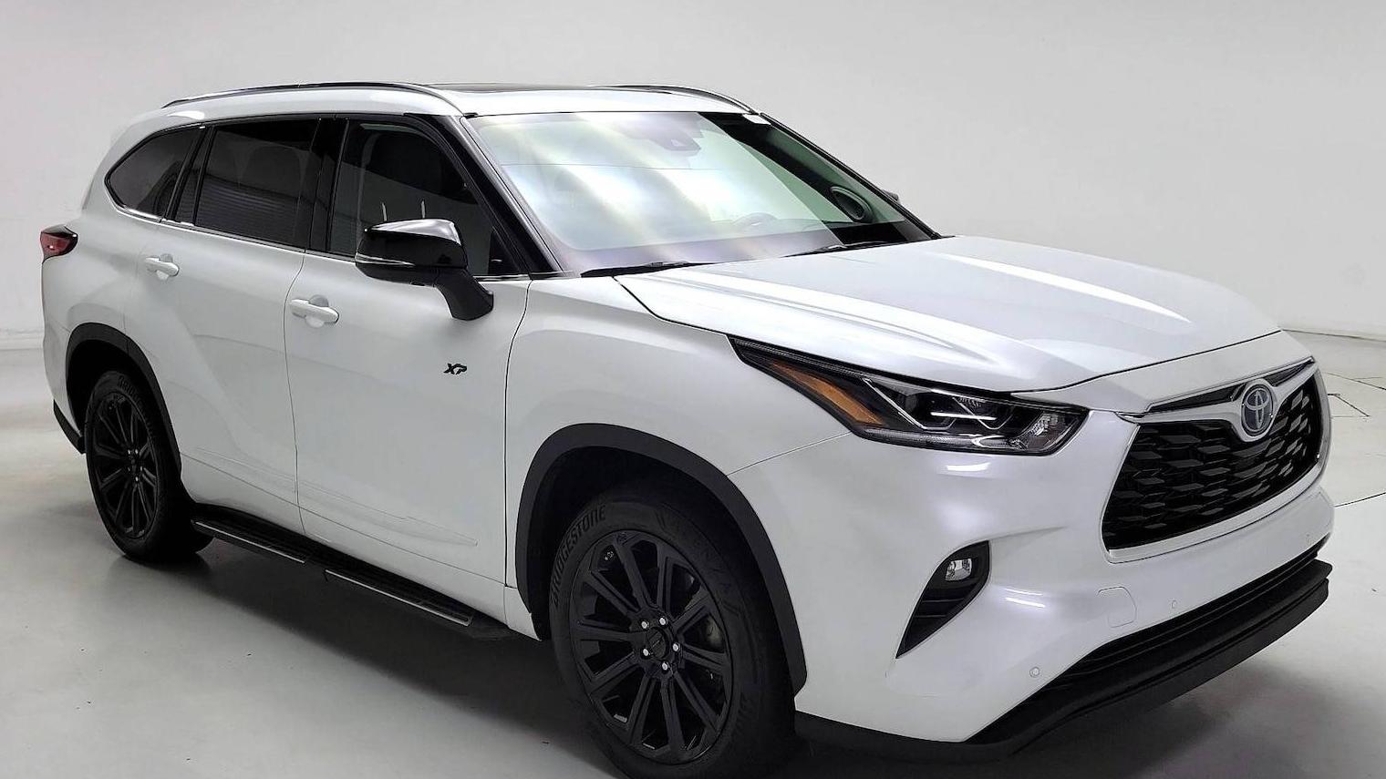 TOYOTA HIGHLANDER 2022 5TDYARAH3NS016223 image