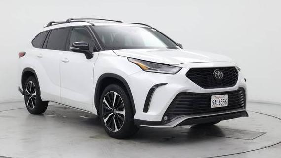 TOYOTA HIGHLANDER 2022 5TDJZRBH8NS198302 image