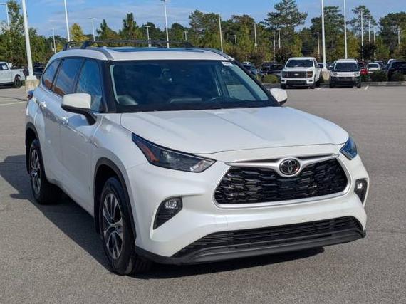 TOYOTA HIGHLANDER 2022 5TDGZRBH4NS205417 image TOYOTA HIGHLANDER 2022 5TDGZRBH4NS205417 image