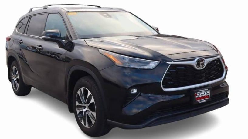 TOYOTA HIGHLANDER 2022 5TDHZRAH0NS091910 image